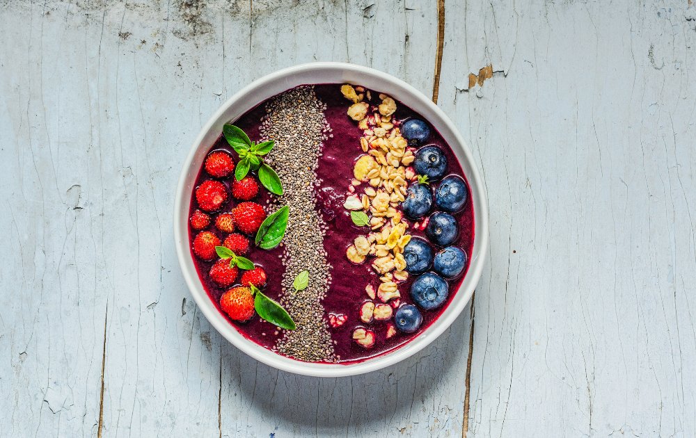 Smoothie Bowl Recipe Ideas - Lara Fay Activewear